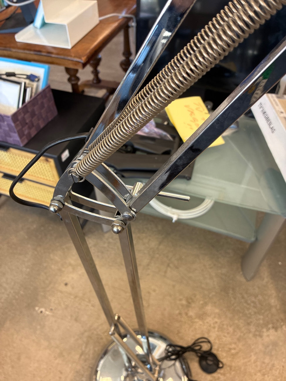 Standerlampe til gulv